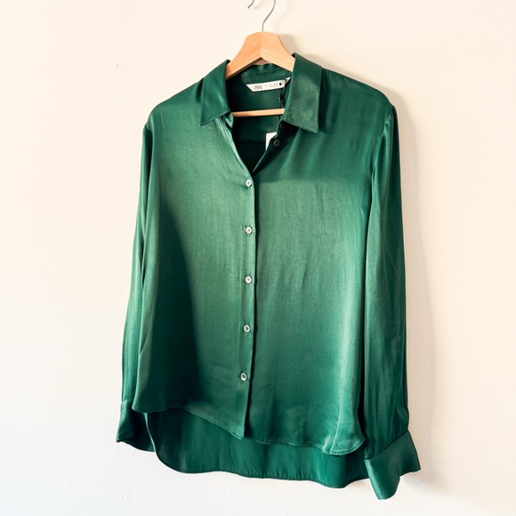 Zara Women's Emerald Satin Button-Down Shirt Size Small - Picture 3 of 8